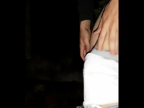 ❤️ O meu veciño saltou ao meu muro de corentena Porno casero na pornografía gl.assistirhentai.ru ❌️❤